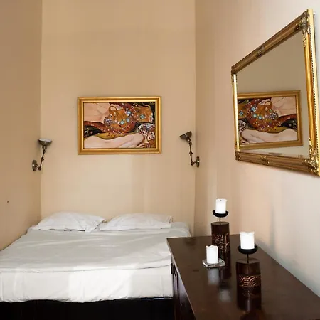 Apartamenty Chleb I Wino Торунь Екстер'єр фото
