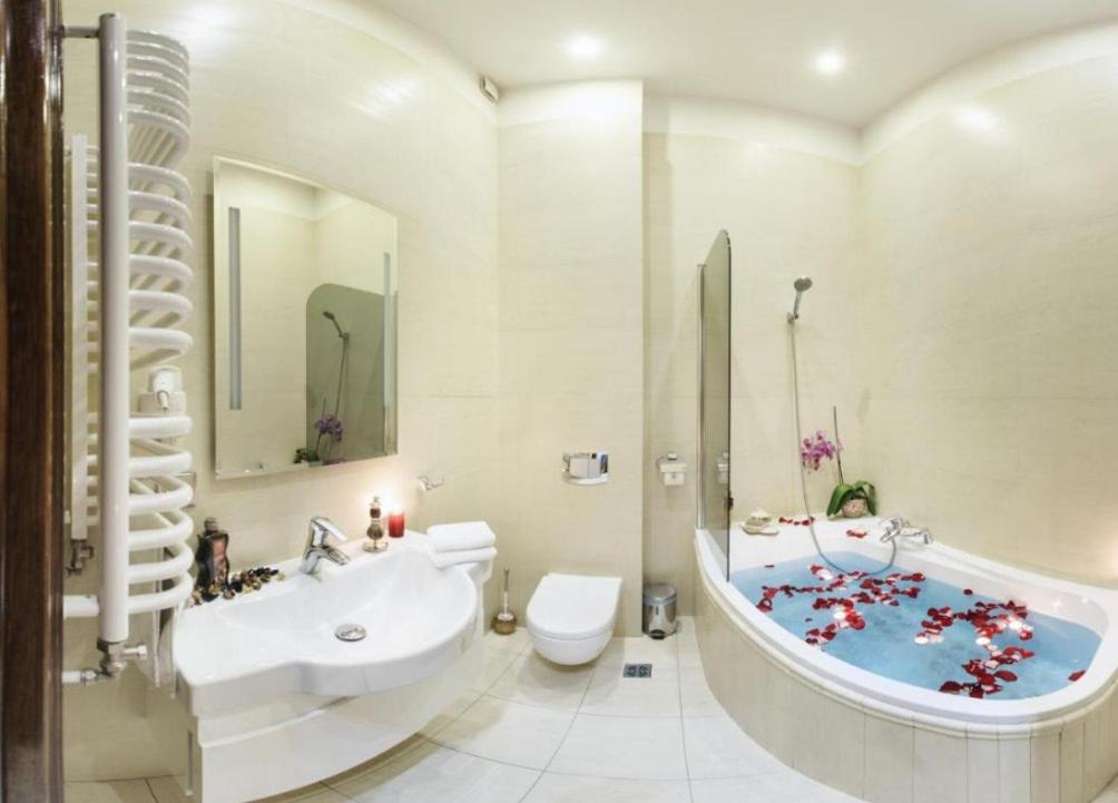 Apartment Apartamenty Chleb I Wino Torun Torun
